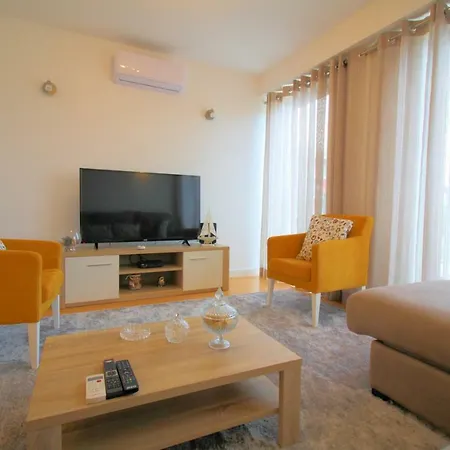 Апартаменты Near Marina *